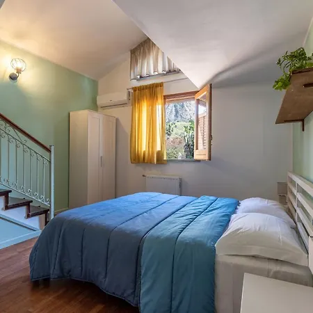 Bed & Breakfast Bouganville 3*